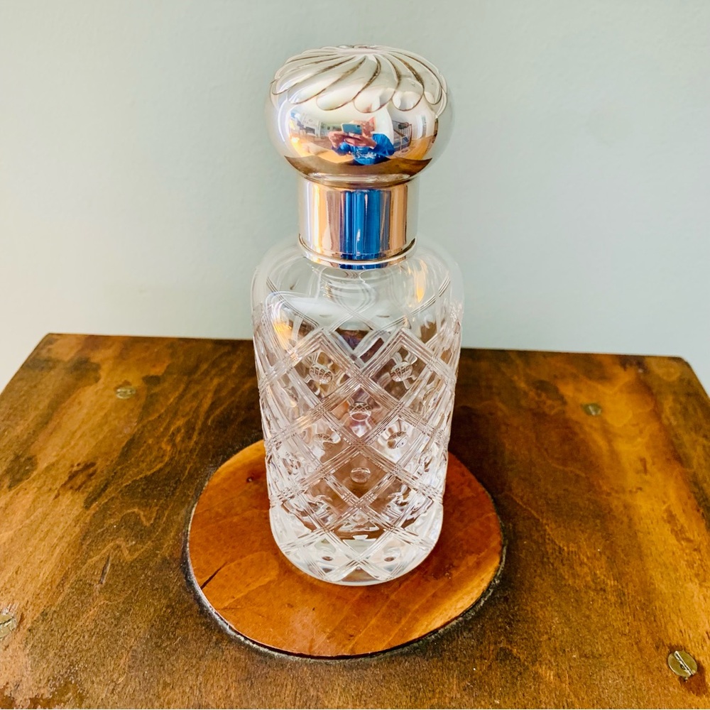 Vintage William Yeoward crystal bottle